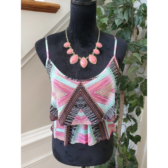 Bebe Women's Multicolor Round Neck Sleeveless Tiered Camisole Top Blouse Large - Picture 13 of 13